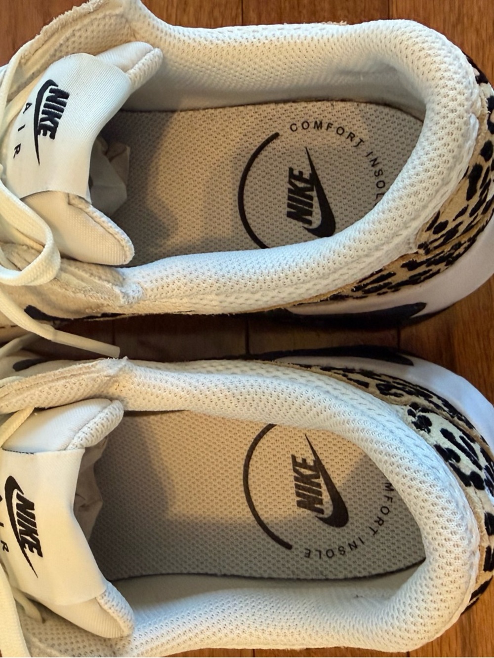 Nike Air Max Excee Women's Sneakers - Picture 7 of 9
